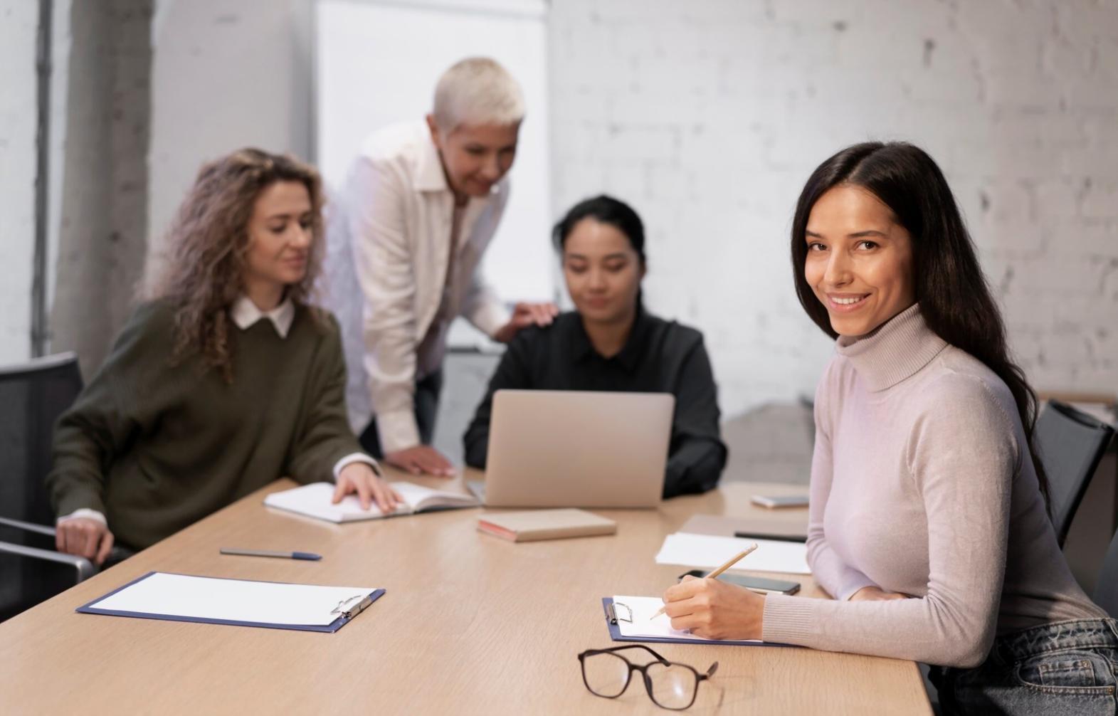 Sesión de trabajo sobre análisis financiero empresarial